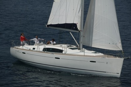 Miete Segelboot BENETEAU OCEANIS 43 Marina