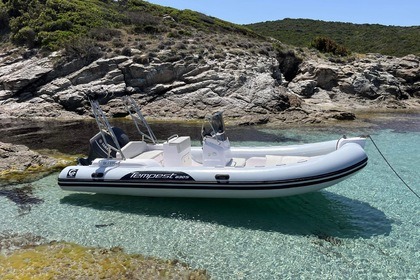 Hire RIB Capelli Tempest 630s Saint-Florent