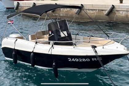Rental Motorboat Marino Keope 590 Rabac