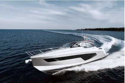 Charter Motor yacht Azimut Offshore Cruiser Bodrum