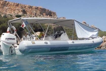 Hire RIB ZODIAC Pro Open 8.5 Malta