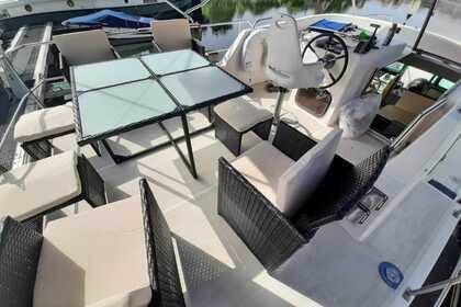 Charter Motorboat VETUS Sans Permis (agrément) Seurre