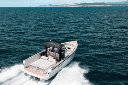 Noleggio Barca a motore Fjord 36 Ibiza
