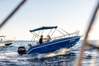 Charter Motorboat Aquamar 17 open Rab