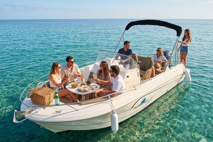 Location Bateau à moteur Pacific Craft Q670 Atlas (7-10p./200hp) Ca'n Pastilla