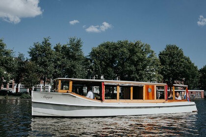 Verhuur Motorboot Salonboot Marjet Amsterdam