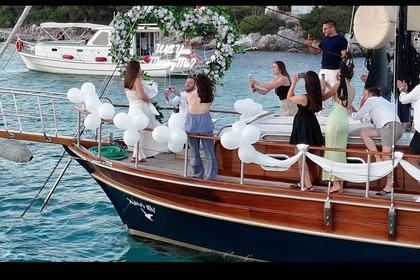 Hyra båt Guletbåt Custom 2016 Bodrum