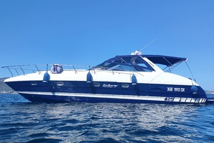 Charter Motorboat Paolo Molinari Airon Marine 425 Naples