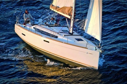 Location Voilier Jeanneau Sun Odyssey 389 Hyères
