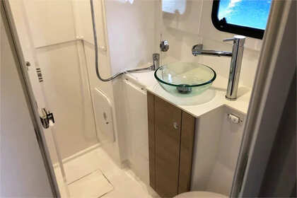 Charter Catamaran  Bali 4.5 Palermo