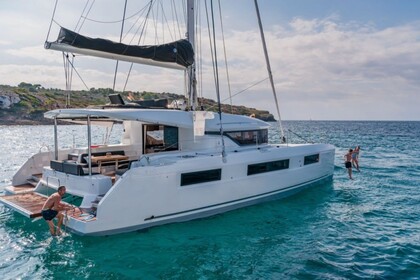 Location Catamaran Lagoon Lagoon 50 with watermaker & A/C - PLUS Jolly Harbour