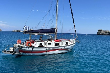Hire Sailboat Bianchi & Cecchi 33 Lindos