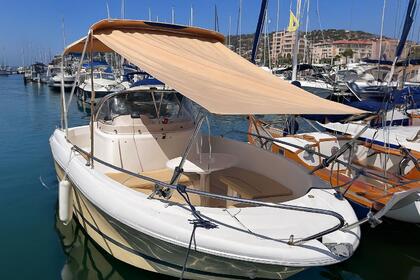 Charter Motorboat Jeanneau Cap Camarat 635 open Golfe Juan