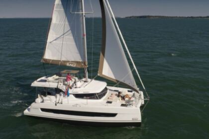 Alquiler Catamarán Bali - Catana Catspace Salerno