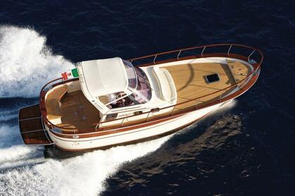 Hire Motorboat Fratelli Aprea Gozzo sorrento 32 Sorrento