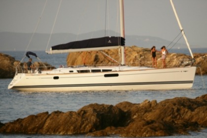 Charter Sailboat Jeanneau Sun Odyssey 49 Rome