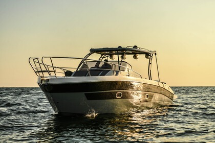 Noleggio Barca a motore Saver 330 Torre Annunziata