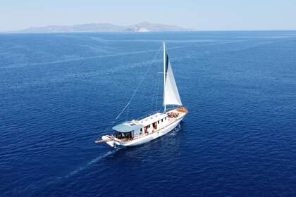 Location Goélette Motor Sailor 24,8 m Athènes