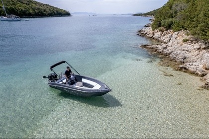 Charter Boat without licence  Assos 510 Glyfada