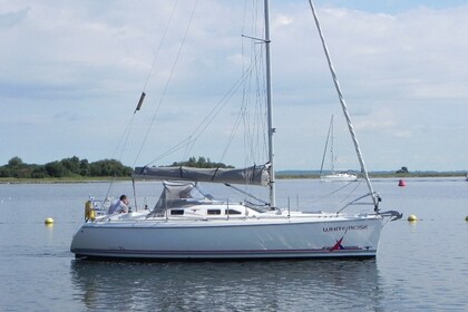 Hire Sailboat Etap 30i Brouwershaven