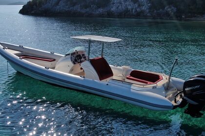 Charter Motorboat SCORPION SILURIAN Lefkada