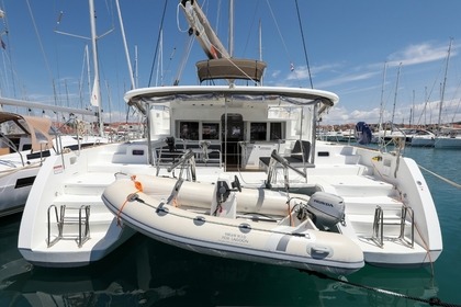 Miete Katamaran Lagoon-Bénéteau Lagoon 450 - 4 + 2 cab. Pirovac