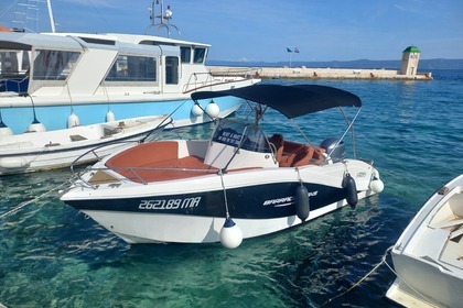 Hire Motorboat Barracuda 545 Makarska