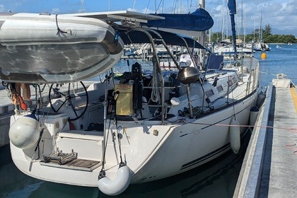 Charter Sailboat Dufour 425 Le Marin