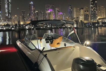 Verhuur Motorboot Yamaha Hannibal730 Dubai