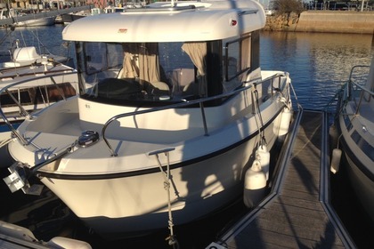 Location Bateau à moteur QUICKSILVER 650 Tréboul