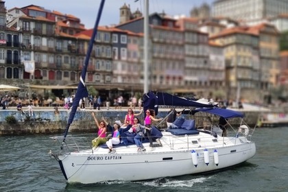 Hyra båt Segelbåt Beneteau Oceanis 331 Vila Nova de Gaia