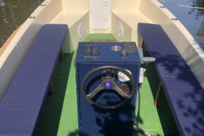 Verhuur Motorboot Shetland 570 console custom Baambrugge