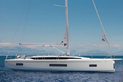 Hire Sailboat  Bavaria C46 Syvota