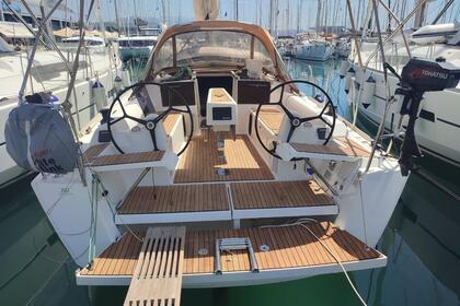 Charter Sailboat Dufour Yachts Dufour 350 GL Izola