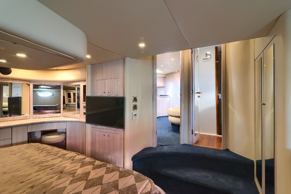 Alquiler Yate a motor Sunseeker predator 56 Ibiza