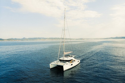 Rental Catamaran Lagoon Lagoon 440 Ibiza