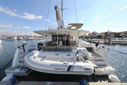 Location Catamaran Fountaine Pajot Fountaine Pajot Saona 47 (Quintet) - 5 + 1 cab. Biograd na Moru