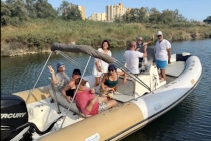 Miete RIB Zodiac Club 750 Carnon