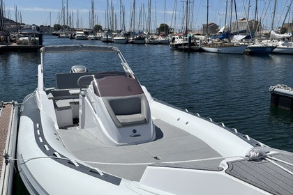 Hire RIB Master 775 Sète