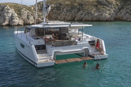 Miete Katamaran Fountaine Pajot Fountaine Pajot Astrea 42 - 3 + 1 cab. Marseille