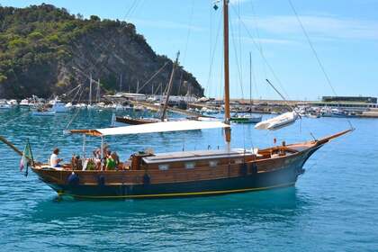 Noleggio Caicco SIMEONI GOLETTA Chiavari