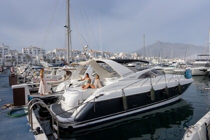 Hire Motorboat Fairline Targa 43 Puerto Banús, Marbella