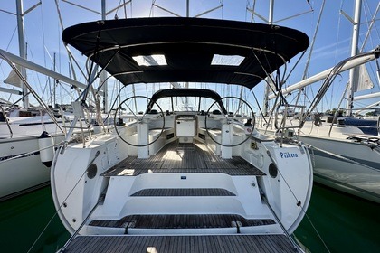 Rental Sailboat Bavaria Bavaria Cruiser 45 Sukošan