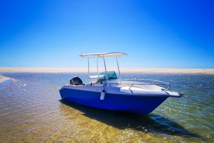 Charter Motorboat Jeanneau Camarat 615 Arcachon