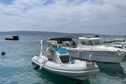 Charter RIB RIB 580 Kaštel Novi