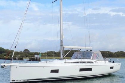 Verhuur Zeilboot Bénéteau Oceanis 51.1 - 5 + 1 cab. Lefkada