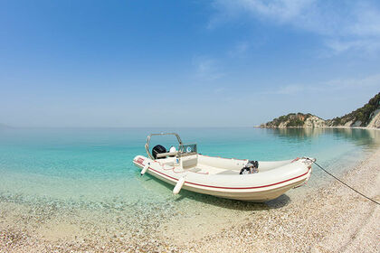 Rental RIB Nireus 7 Ithaca