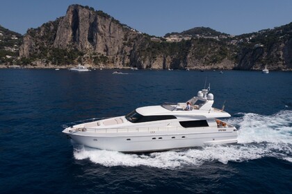 Charter Motor yacht San Lorenzo 62 Castellammare di Stabia