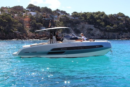 Charter Motorboat INVICTUS GT 320 Port Adriano