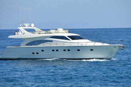 Location Yacht FERRETTI 68 Rhodes